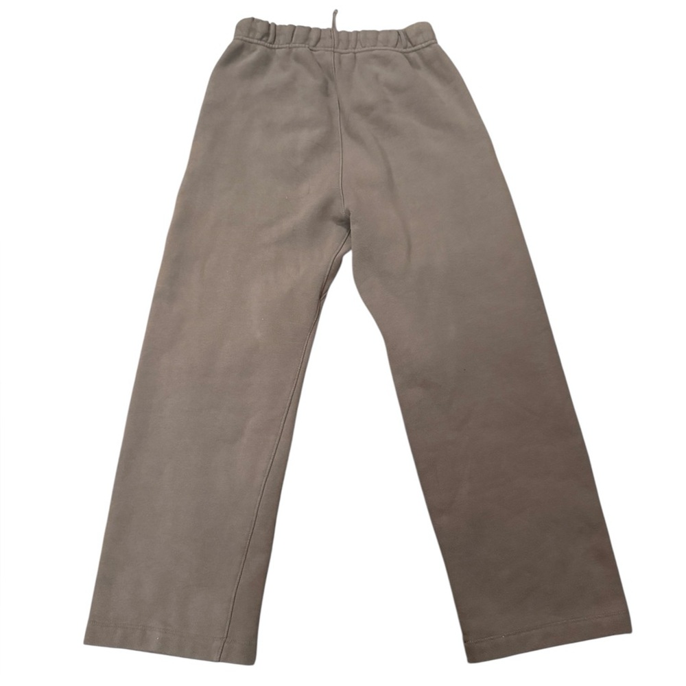 Fear Of God Essentials Kids Relaxed Sweatpants Youth Size 10 Tan Loungewear - Picture 3 of 9
